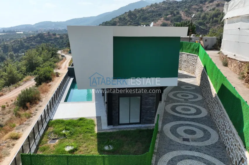 Modern two-level villas with views at prices from the developer in the Oba area 6 