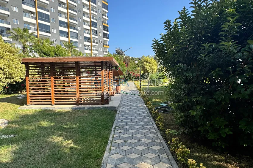 Turnkey two-bedroom apartment with sea view in Mersin - Tomyuk 5 