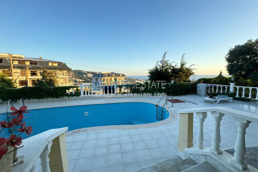 One-storey furnished villa with panoramic views and private pool in Mahmutlar 5 