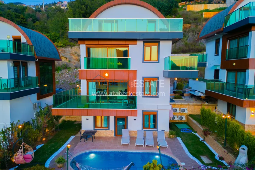 Turnkey villas in Alanya, suitable for citizenship and rent — Alanya, Bektash district 8 