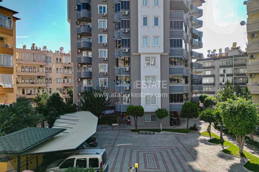 Turnkey 2+1 apartment with glazed cormorants and sea views in the center of Alanya 6