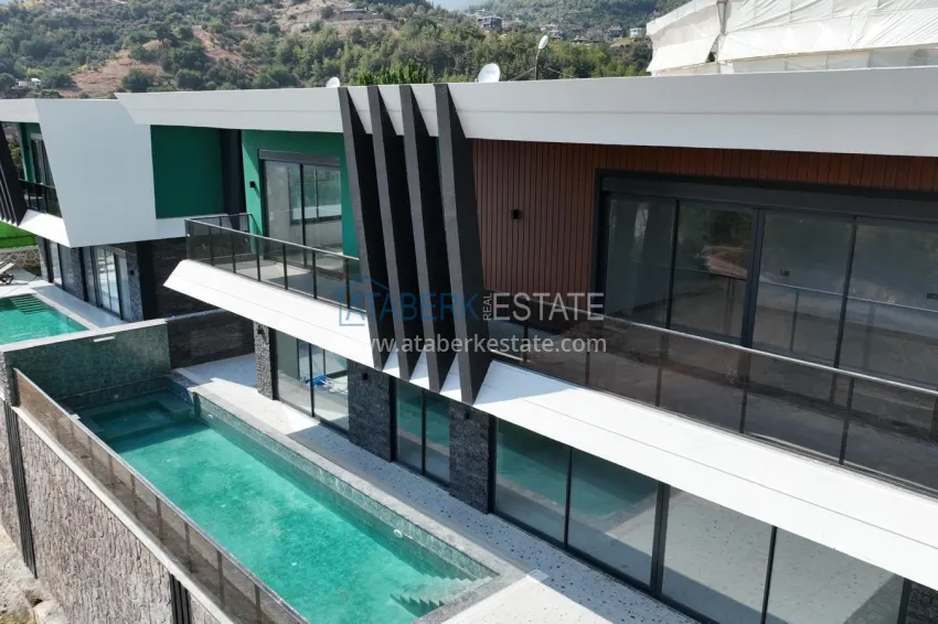 Modern two-level villas with views at prices from the developer in the Oba area 7 