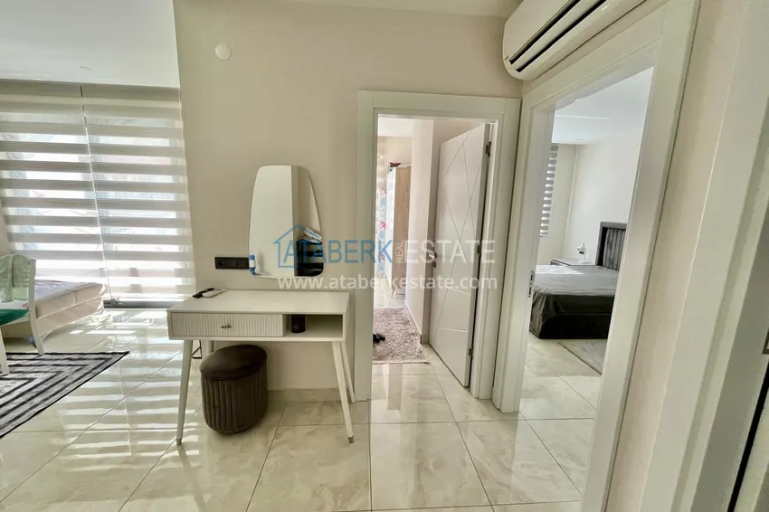 Purchase  Turnkey three-room apartment in the center of Alanya, just 5 minutes from Cleopatra Beach 7 