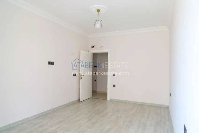 Purchase Three-room apartment in Mahmutlar, with a separate kitchen in a modern complex 7 