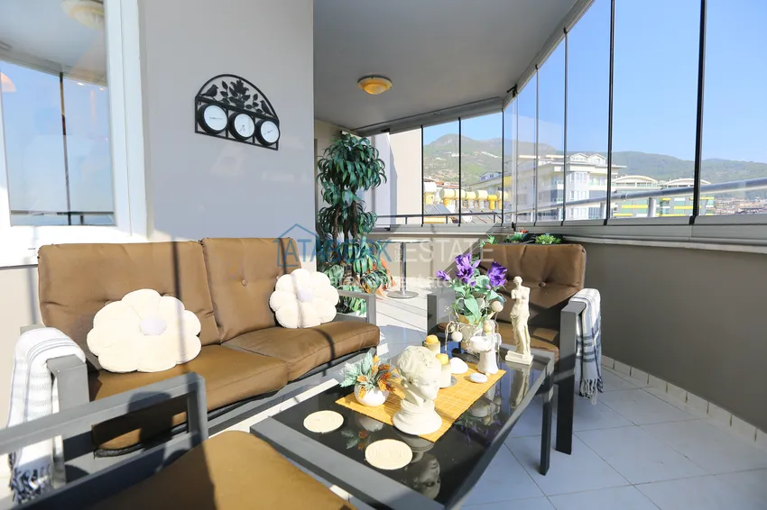 Purchase Turnkey 2+1 apartment with glazed cormorants and sea views in the center of Alanya 8