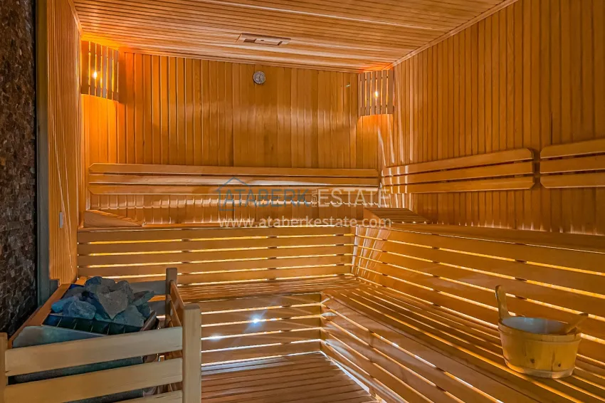 1+1 apartment with a glazed balcony and sea view, Kargicak district — Alanya 9 