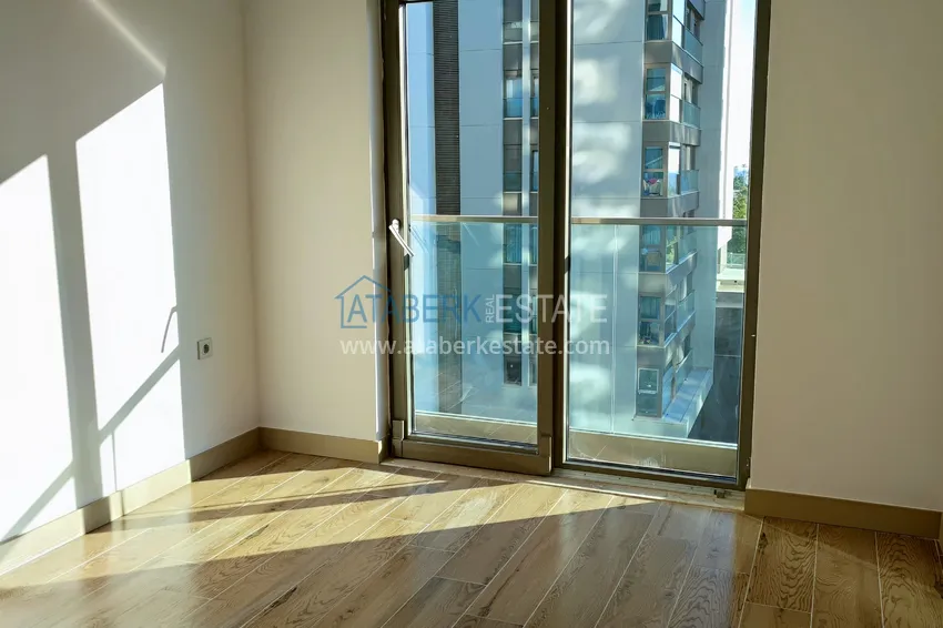 Purchase  An apartment with a separate kitchen, a dressing room and a glazed balcony in Antalya, Kepez 9 