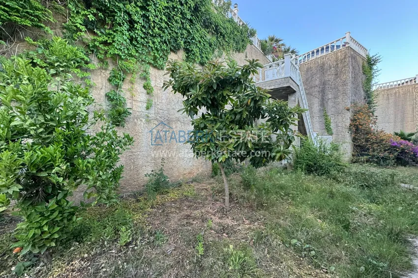 One-storey furnished villa with panoramic views and private pool in Mahmutlar 8 