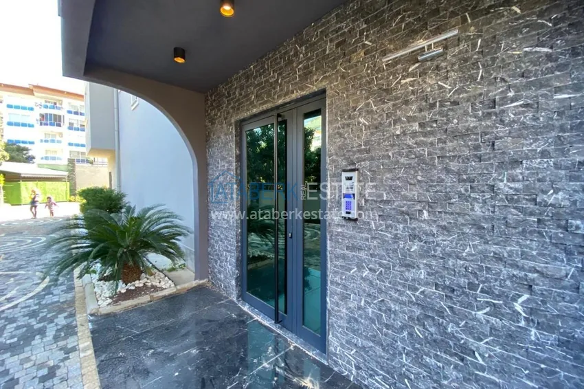 1+1 apartment with furniture and a glazed balcony, Oba district — Alanya 9 