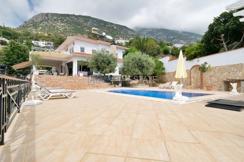 Gorgeous private villa with panoramic views and guest bungalow in Kestel, Alanya 10 