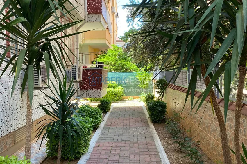 Property from owner in Alanya — three-room apartment with furniture in Oba 10 