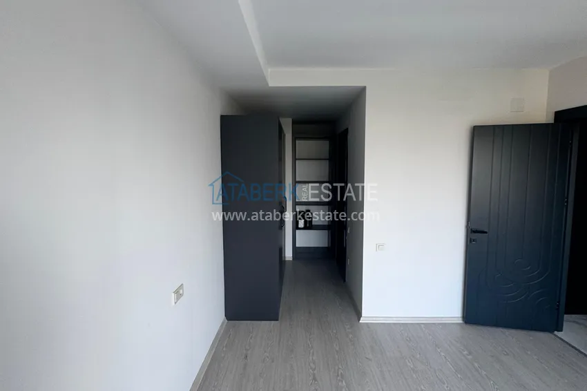 Purchase  Two-bedroom apartment with sea and mountain views in a modern complex — Mersin, Tomyuk district 10 