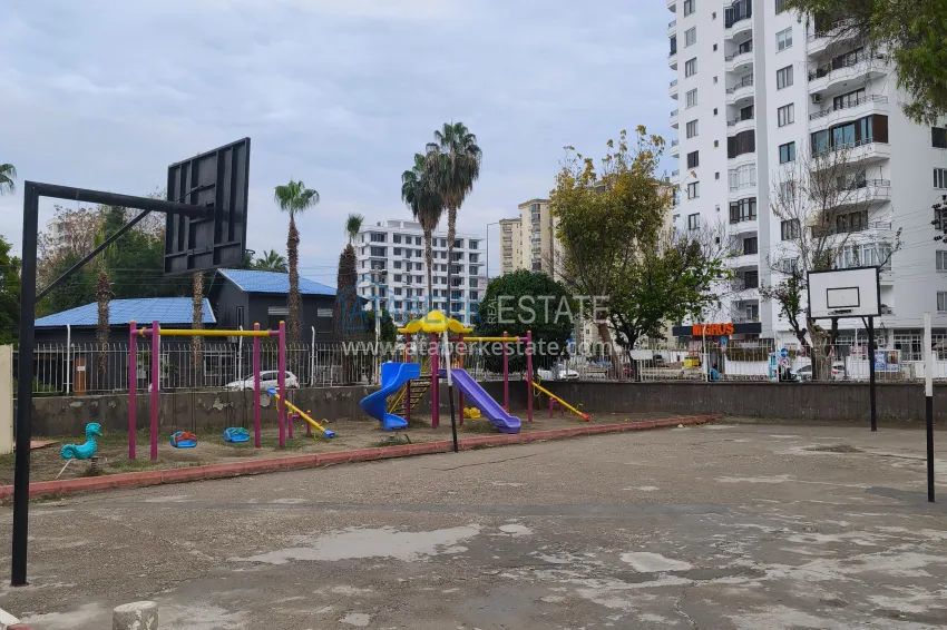 URGENT SALE: Fully renovated two-bedroom apartment in Menderes area, Mezitli 11