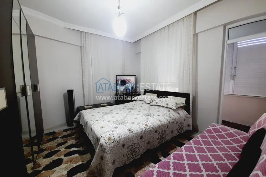 Purchase  Three-room apartment with separate kitchen and furniture in the center of Alanya	 7 