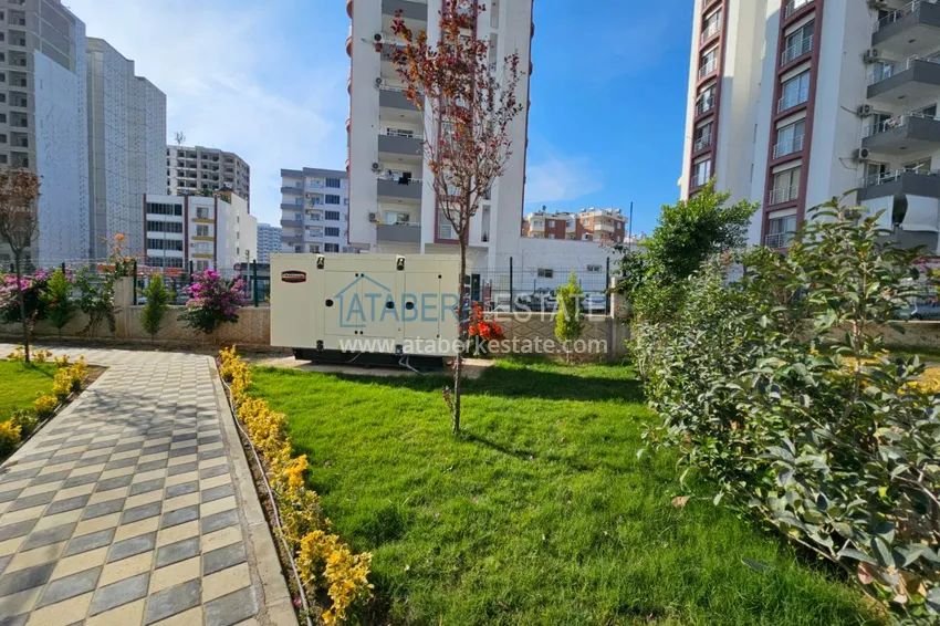 Real estate for citizenship and residence permits. Apartments from the developer in Mersin, Tomyuk 12 