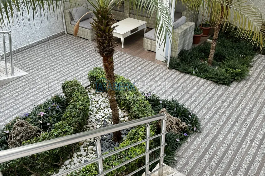 Real estate for a residence permit. Turnkey 1+1 apartment in the center of Alanya — Cleopatra beach area 11 