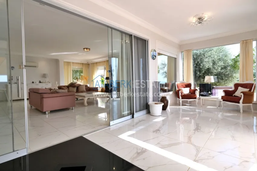 Purchase Gorgeous private villa with panoramic views and guest bungalow in Kestel, Alanya 12 