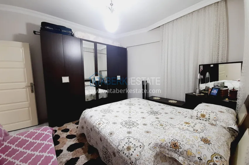 Purchase  Three-room apartment with separate kitchen and furniture in the center of Alanya	 8 