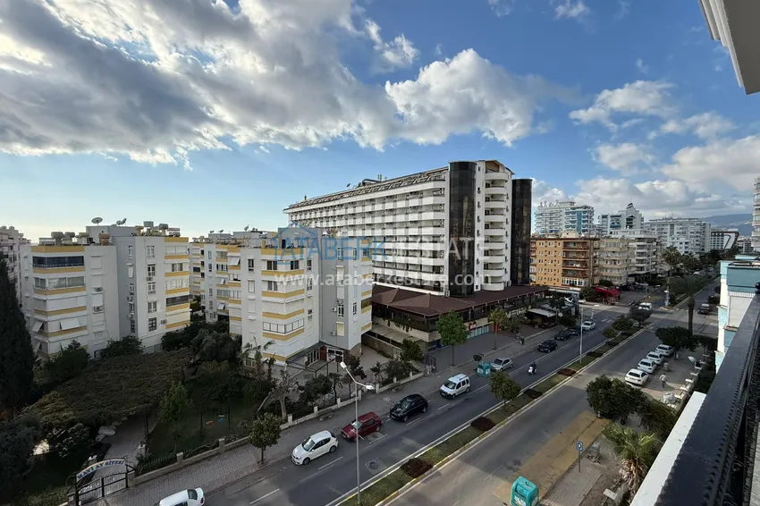 Purchase Two-bedroom apartment just 150 meters from the sea — Alanya, Mahmutlar 13 