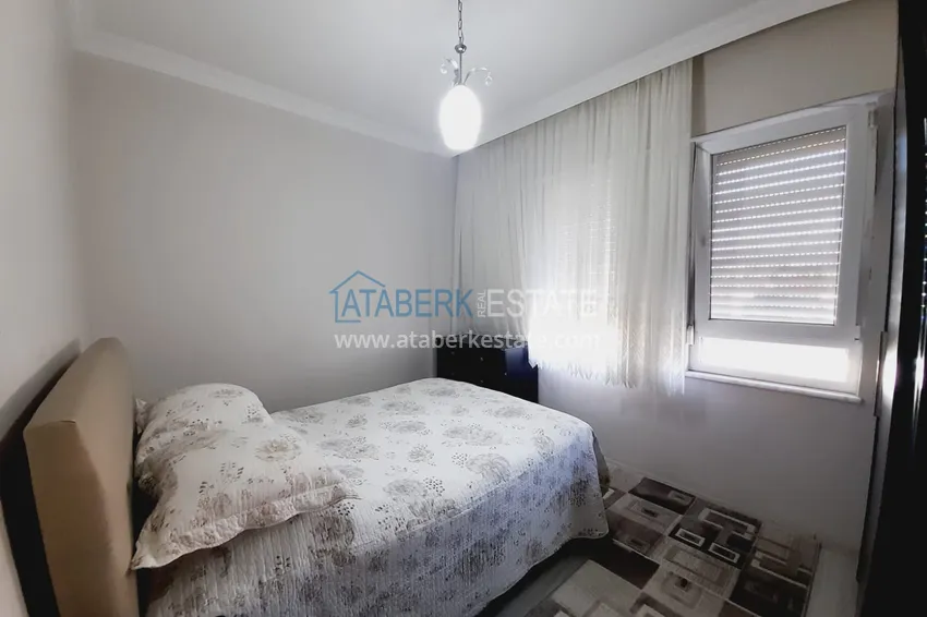 Purchase  Three-room apartment with separate kitchen and furniture in the center of Alanya	 9 