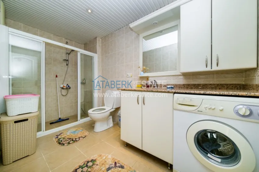 Purchase Property for a residence permit in the center of Alanya, Three-room apartment with furniture 13 