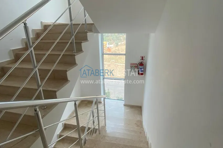 Furnished three-room apartment in Oba, Alanya 17 