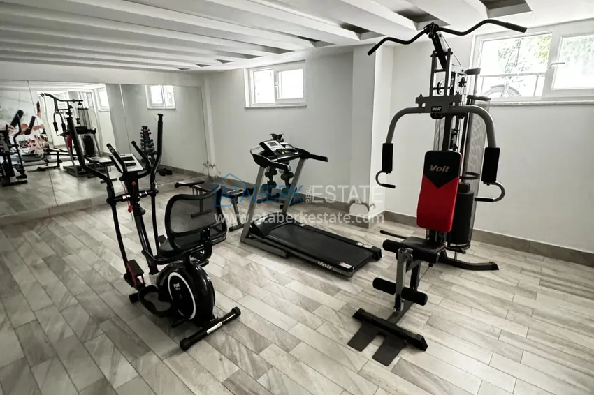 Real estate for a residence permit. Turnkey 1+1 apartment in the center of Alanya — Cleopatra beach area 16 