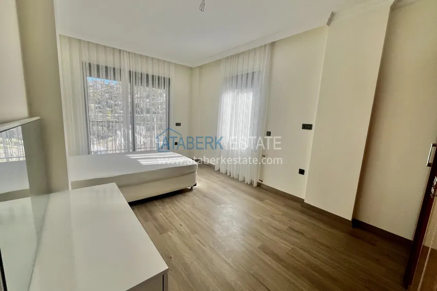 Purchase  Semi-detached two-level villa with furniture and garden in Kargicak, Alanya 7 