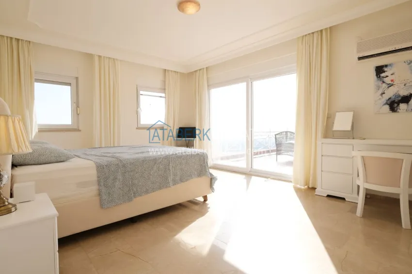 Purchase Gorgeous private villa with panoramic views and guest bungalow in Kestel, Alanya 20 