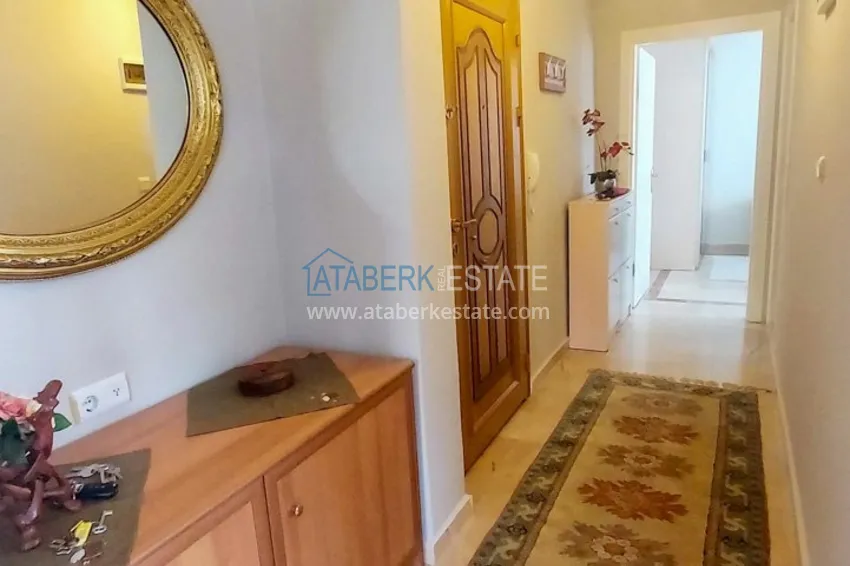 Purchase  Property from owner in Alanya — three-room apartment with furniture in Oba 1 