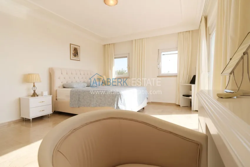 Purchase Gorgeous private villa with panoramic views and guest bungalow in Kestel, Alanya 21 