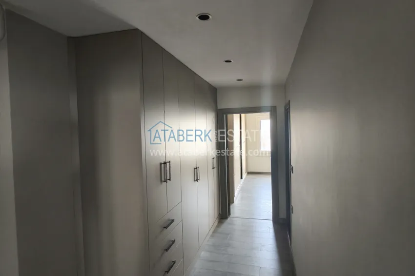 Purchase 3+1 linear apartment after major repairs on the first line — Mersin, Yenisehir district 23 