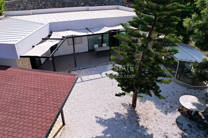 Purchase Gorgeous private villa with panoramic views and guest bungalow in Kestel, Alanya 44 