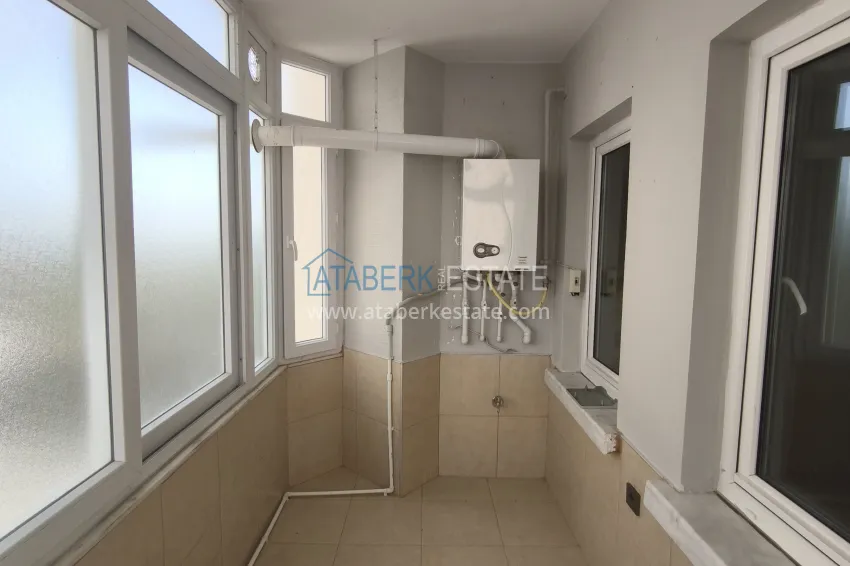 Purchase 3+1 linear apartment after major repairs on the first line — Mersin, Yenisehir district 27 