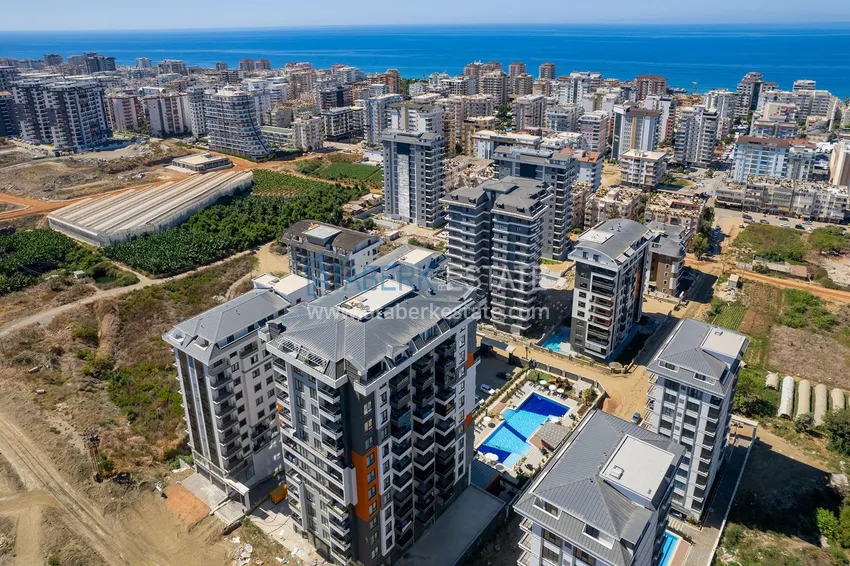 One bedroom apartment with new furniture in the center of Mahmutlar, Saturday Market District 2 