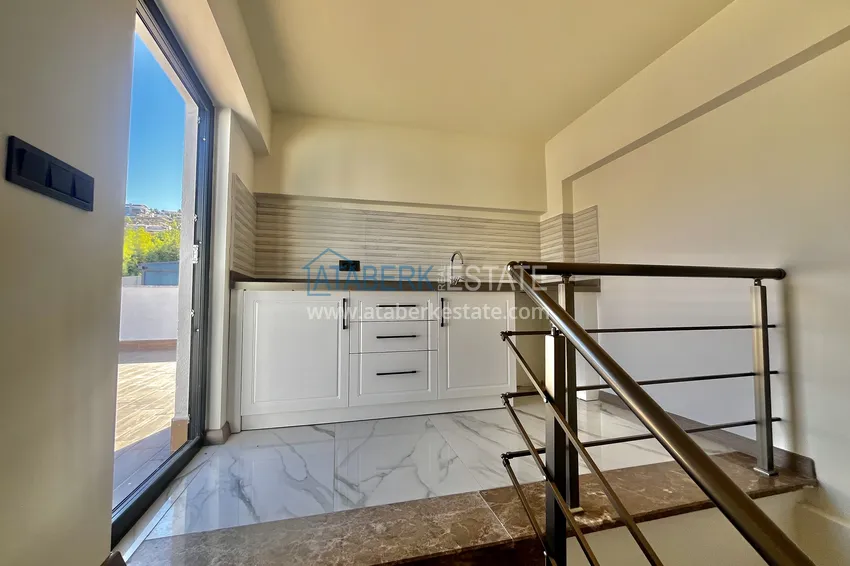 Purchase  Semi-detached two-level villa with furniture and garden in Kargicak, Alanya 18 