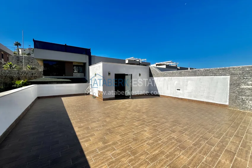 Purchase  Semi-detached two-level villa with furniture and garden in Kargicak, Alanya 19 