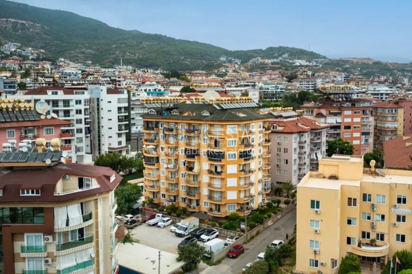 Property for a residence permit in the center of Alanya, Three-room apartment with furniture 3 