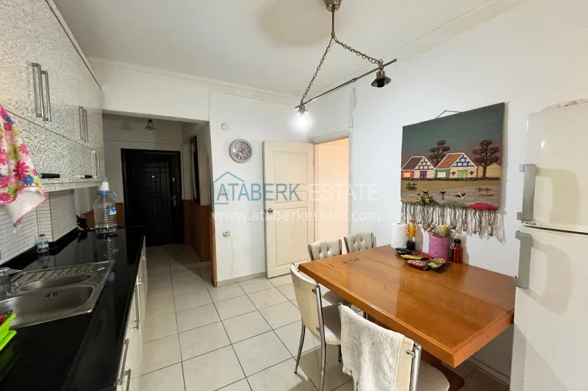 Purchase 1+1 apartment with furniture and a separate kitchen 250 meters from the sea — Alanya, Oba district 3 