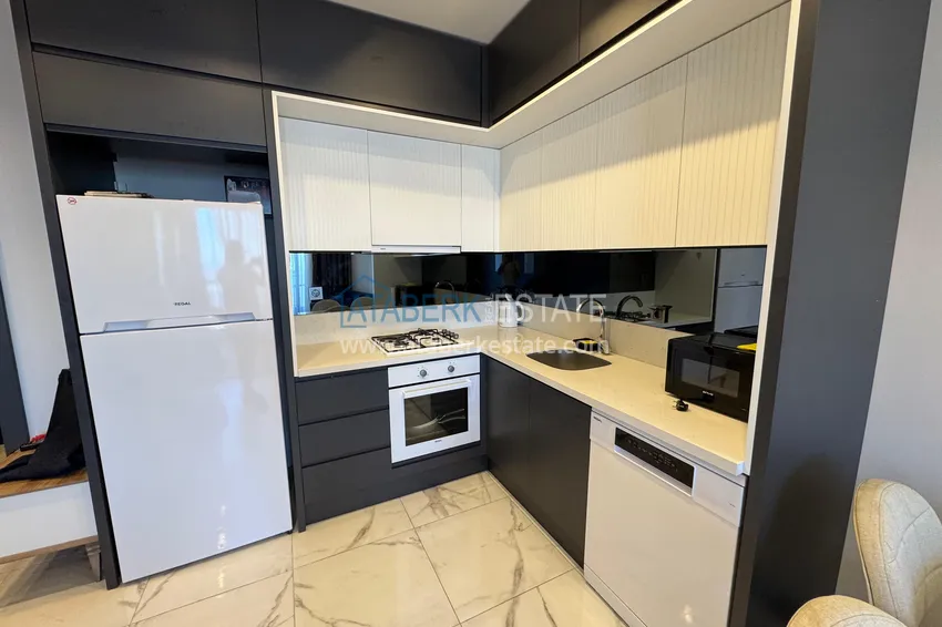 Purchase  One bedroom apartment in the center of Mahmutlar — fully ready for living 4 