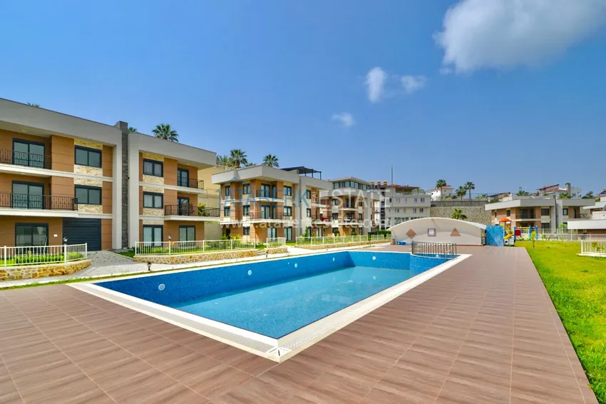 Semi-detached two-level villa with furniture and garden in Kargicak, Alanya 5 