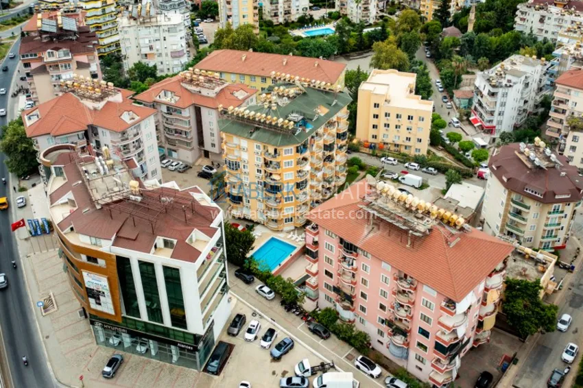 Property for a residence permit in the center of Alanya, Three-room apartment with furniture 4 