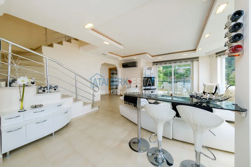 Purchase  Spacious furnished duplex with views in the prestigious area of Alanya - Bektash 6 