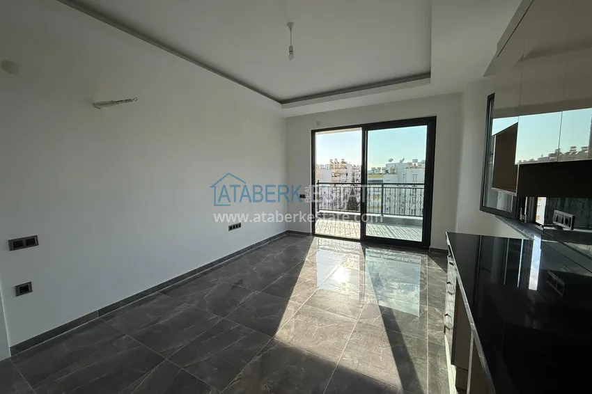 Purchase Two-bedroom apartment just 150 meters from the sea — Alanya, Mahmutlar 7 