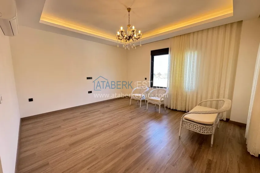 Purchase Semi-detached triplex villa in Kargicak area, furnished in a cottage complex 12 