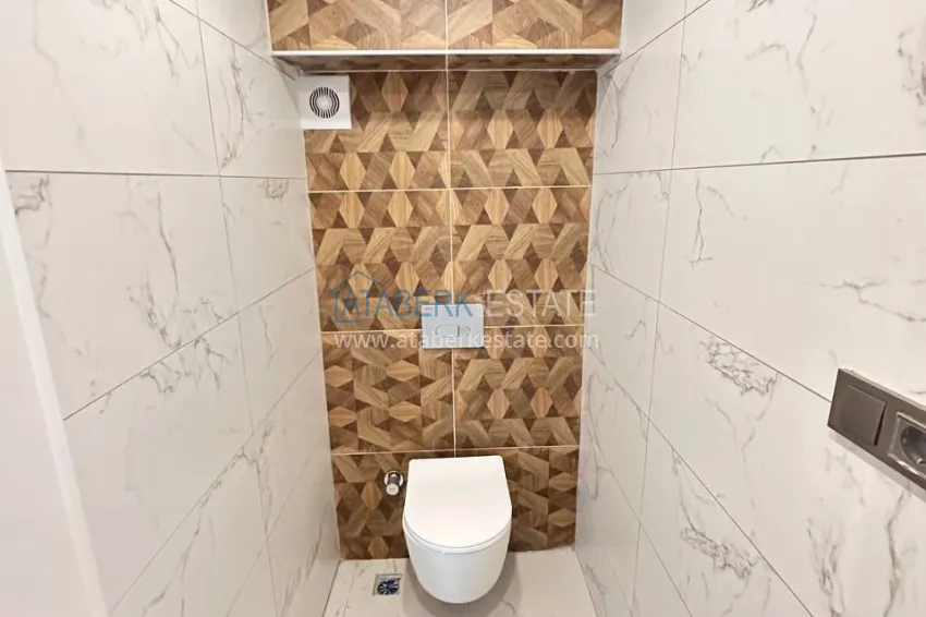 Purchase URGENT SALE: Fully renovated two-bedroom apartment in Menderes area, Mezitli 8