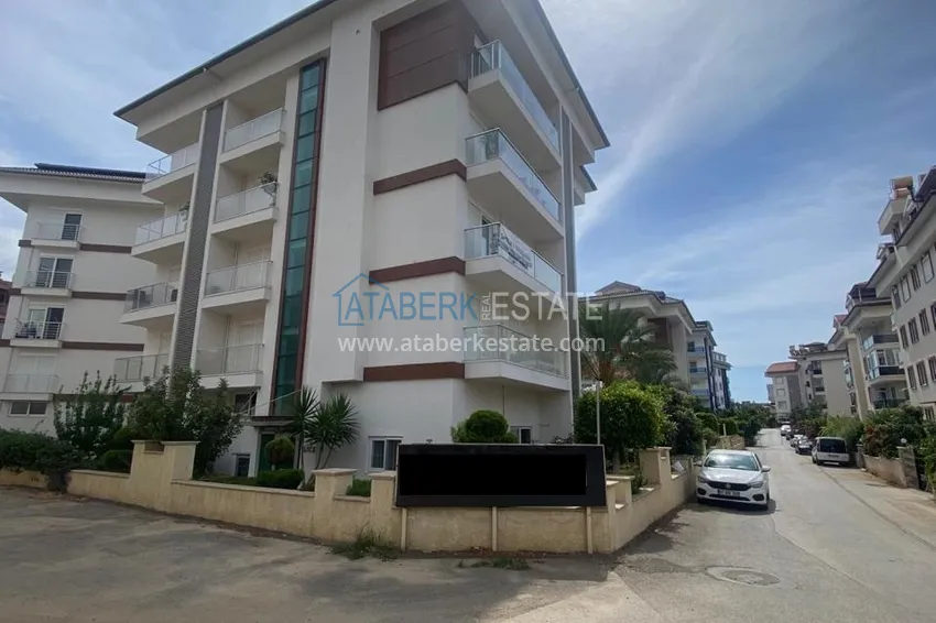 Furnished three-room apartment in Oba, Alanya 8 