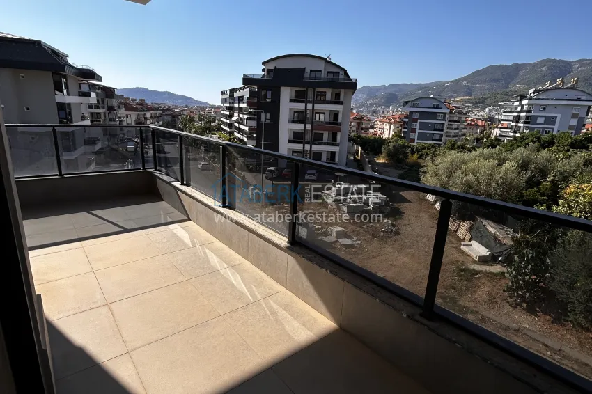Purchase Fully furnished apartments with a convenient layout in Alanya — Oba district 8 