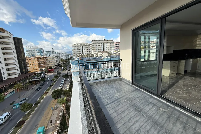 Purchase Two-bedroom apartment just 150 meters from the sea — Alanya, Mahmutlar 8 