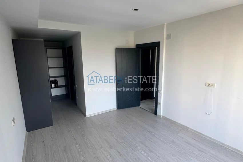 Purchase  Two-bedroom apartment with sea and mountain views in a modern complex — Mersin, Tomyuk district 9 